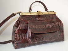 Сумки для подорожей (63 фото): жіночі і дитячі складні моделі-органайзери, маленькі зручні і великі