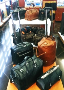 Сумки Francesco Molinary (64 фото): жіночі моделі та їх особливості