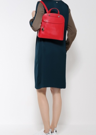 Сумки Furla (95 фото): жіночі моделі Metropolis, силіконові і маленькі, трансформери і зі змінною кришкою, відгуки