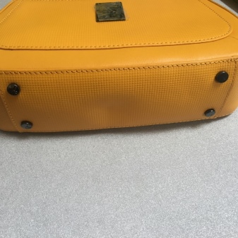 Сумки Furla (95 фото): жіночі моделі Metropolis, силіконові і маленькі, трансформери і зі змінною кришкою, відгуки