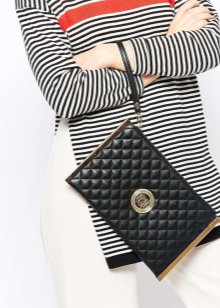 Сумки Love Moschino (64 фото): у вигляді куртки і інші моделі