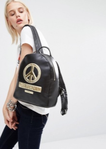 Сумки Love Moschino (64 фото): у вигляді куртки і інші моделі