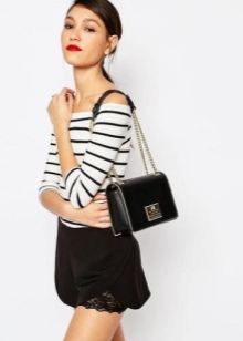 Сумки Love Moschino (64 фото): у вигляді куртки і інші моделі