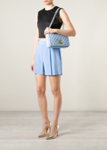 Сумки Love Moschino (64 фото): у вигляді куртки і інші моделі