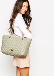 Сумки Love Moschino (64 фото): у вигляді куртки і інші моделі