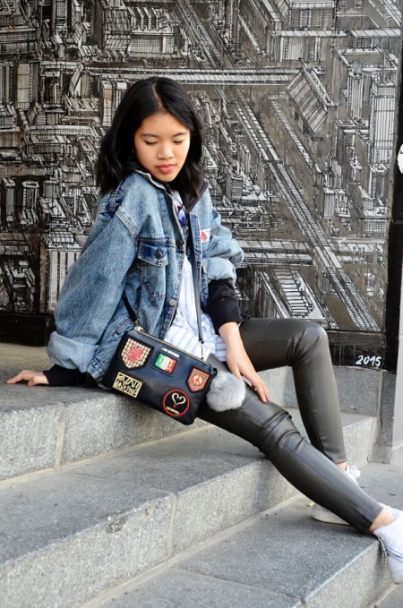 Сумки Love Moschino (64 фото): у вигляді куртки і інші моделі