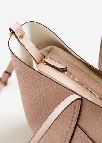 Сумки Mango (84 фото): з чим носити жіночі моделі, відгуки покупців