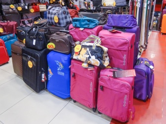 Сумки Redmond (72 фото): жіночі шкіряні дорожні моделі, особливості та правила вибору