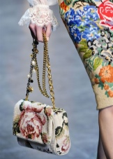 Сумки з аплікацією, принтом (75 фото): жіночі моделі з квітковим принтом і малюнками, з чим носити