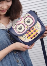 Сумки з аплікацією, принтом (75 фото): жіночі моделі з квітковим принтом і малюнками, з чим носити