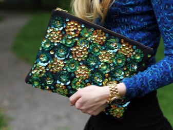 Сумки з аплікацією, принтом (75 фото): жіночі моделі з квітковим принтом і малюнками, з чим носити