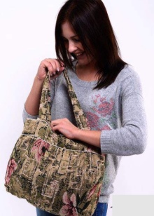 Сумки з тканини (89 фото): жіночі тканеві еко-моделі, майстер клас з пошиву, як зробити сумку з мішковини і льону