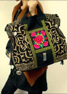 Сумки з тканини (89 фото): жіночі тканеві еко-моделі, майстер клас з пошиву, як зробити сумку з мішковини і льону