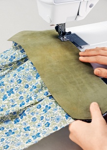 Сумки з тканини (89 фото): жіночі тканеві еко-моделі, майстер клас з пошиву, як зробити сумку з мішковини і льону