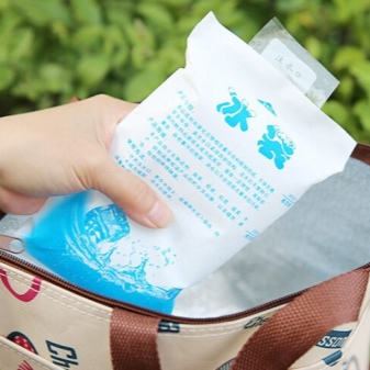 Сумку-термос (62 фото): моделі для їжі з контейнерами, для пляшечок, відгуки