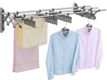 Сушарки для білизни у ванну кімнату: настінні і стельові, мотузки для сушіння і складні, ліани і вішалки. Особливості опускаються і розсувних моделей