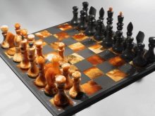 Сувеніри з каменю: коли і кому краще дарувати подарунки з бурштину і агата, селенита і онікса, нефриту і коралу, малахіту та інших натуральних каменів?