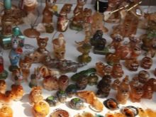 Сувеніри з каменю: коли і кому краще дарувати подарунки з бурштину і агата, селенита і онікса, нефриту і коралу, малахіту та інших натуральних каменів?