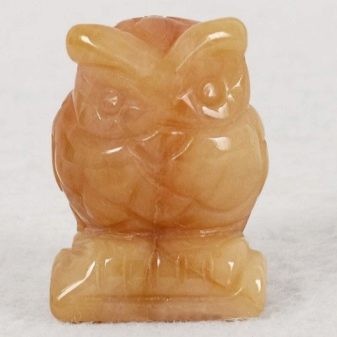 Сувеніри з каменю: коли і кому краще дарувати подарунки з бурштину і агата, селенита і онікса, нефриту і коралу, малахіту та інших натуральних каменів?