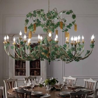 Світильники для кухні (74 фото): кухонні бра настінні сенсорні світильники, накладні і трекові світильники та плафони, інші варіанти