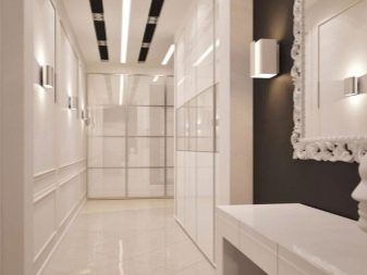 Світла передпокій (85 фото): дизайн шафи і вхідних дверей в світлих тонах в коридорі, інтер’єр передпокою кольору слонової кістки і інші варіанти
