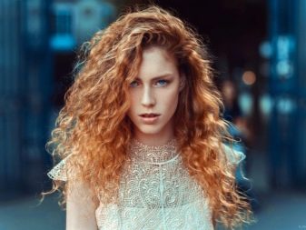 Світло-рудий колір волосся (55 фото): рудуваті відтінки з русявим відливом і інші варіанти. Як отримати потрібний тон і кому він підходить?