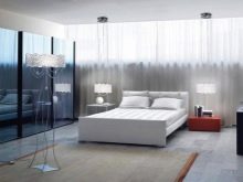 Світло в спальні (60 фото): особливості висвітлення в кімнаті, світильники-трубки і настільні лампи в дизайні інтер’єру, точкове підсвічування над ліжком