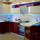 Світлодіодна стрічка для кухні (62 фото): самоклеюча стрічка 220 В. Яку стрічку вибрати для підсвічування кухонного гарнітура? Стрічкова підсвічування для фартуха