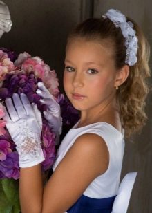 Святкові зачіски для дівчаток з довгим волоссям (55 фото): як зробити дитячі вечірні зачіски для свята своїми руками в домашніх умовах?