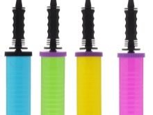 Сюрприз з повітряних куль (23 фото): як зробити ідеальний подарунок? Як красиво упакувати гелієві кулі в коробку? Як зробити повітряну кулю з сюрпризів всередині?