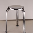 Табуретки для кухні (53 фото): складні дерев’яні кухонні табурети, сучасні високі барні моделі і інші варіанти, розміри табуреток