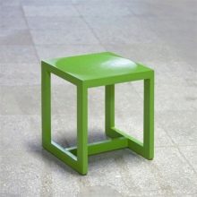 Табуретки для кухні (53 фото): складні дерев’яні кухонні табурети, сучасні високі барні моделі і інші варіанти, розміри табуреток