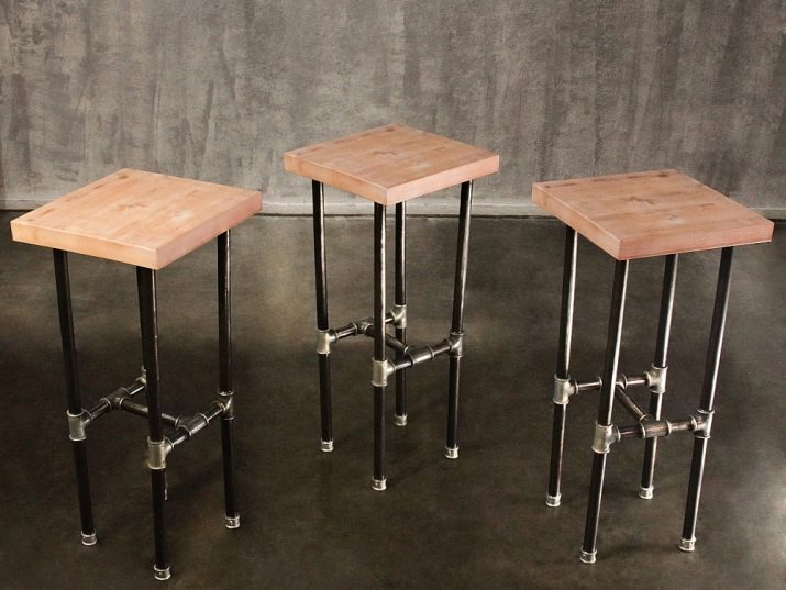 Табуретки для кухні (53 фото): складні дерев’яні кухонні табурети, сучасні високі барні моделі і інші варіанти, розміри табуреток