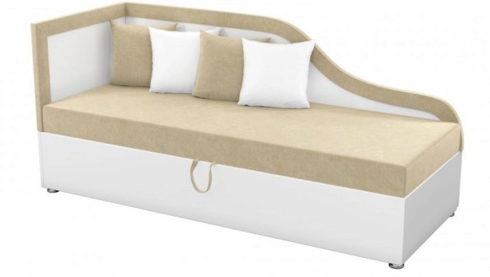 Тахта з ортопедичним матрацом і ящиком для білизни: вибираємо кутову тахту-ліжко, розміри двоспальним та односпальним, огляд видів, їх плюси і мінуси