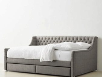 Тахта з ортопедичним матрацом і ящиком для білизни: вибираємо кутову тахту-ліжко, розміри двоспальним та односпальним, огляд видів, їх плюси і мінуси