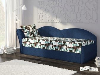 Тахта з ортопедичним матрацом і ящиком для білизни: вибираємо кутову тахту-ліжко, розміри двоспальним та односпальним, огляд видів, їх плюси і мінуси