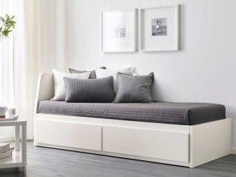 Тахта з ортопедичним матрацом і ящиком для білизни: вибираємо кутову тахту-ліжко, розміри двоспальним та односпальним, огляд видів, їх плюси і мінуси