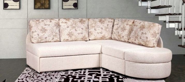 Тахта з ортопедичним матрацом і ящиком для білизни: вибираємо кутову тахту-ліжко, розміри двоспальним та односпальним, огляд видів, їх плюси і мінуси