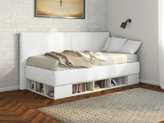 Тахта з ортопедичним матрацом і ящиком для білизни: вибираємо кутову тахту-ліжко, розміри двоспальним та односпальним, огляд видів, їх плюси і мінуси