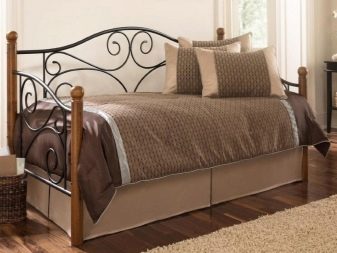 Тахти з ортопедичним матрацом: вибираємо кутовий диван для щоденного використання з ортопедичним підставою і інші моделі