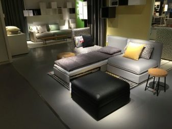 Тахти з ортопедичним матрацом: вибираємо кутовий диван для щоденного використання з ортопедичним підставою і інші моделі