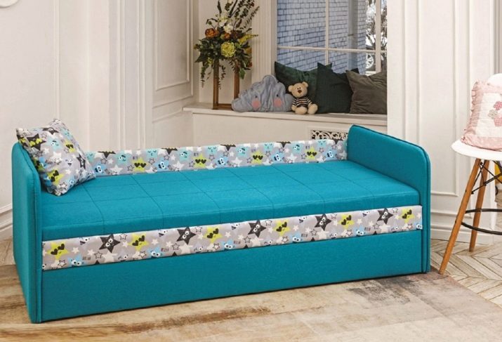 Тахти з ортопедичним матрацом: вибираємо кутовий диван для щоденного використання з ортопедичним підставою і інші моделі