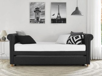 Тахти з ортопедичним матрацом: вибираємо кутовий диван для щоденного використання з ортопедичним підставою і інші моделі