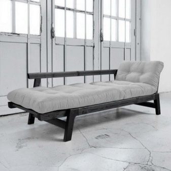 Тахти з ортопедичним матрацом: вибираємо кутовий диван для щоденного використання з ортопедичним підставою і інші моделі