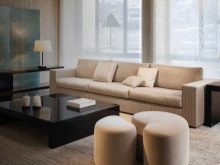 Італійські дивани (57 фото): кутова і пряма меблі з Італії. Дивани-розкладачки в сучасному і іншому стилі. Дизайн чохлів