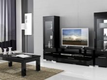 Італійські меблі для вітальні (57 фото): меблі з Італії в сучасному, класичному та іншому стилі. Моделі з дерева та інших матеріалів