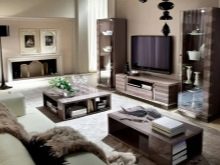 Італійські меблі для вітальні (57 фото): меблі з Італії в сучасному, класичному та іншому стилі. Моделі з дерева та інших матеріалів