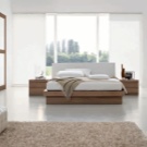 Італійські спальні (72 фото): огляд меблів з Італії, особливості вибору гарнітура в сучасному і класичному, бароко і модерн стилях з масиву дерева