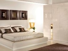 Італійські спальні (72 фото): огляд меблів з Італії, особливості вибору гарнітура в сучасному і класичному, бароко і модерн стилях з масиву дерева