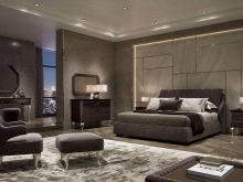 Італійські спальні (72 фото): огляд меблів з Італії, особливості вибору гарнітура в сучасному і класичному, бароко і модерн стилях з масиву дерева